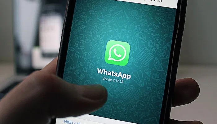 SEHA, WhatsApp, COVID-19, Abu Dhabi Health Services